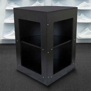 Retail Display Corner Cases Image