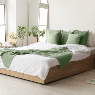 Bedding & Linens Image